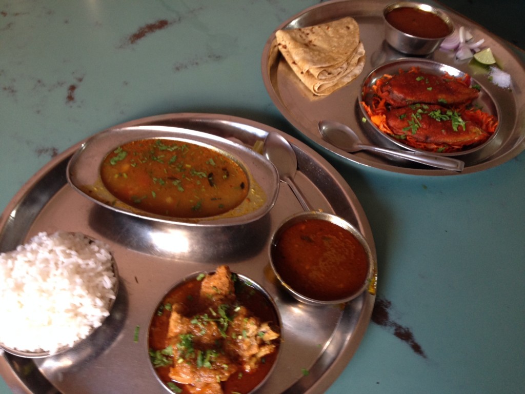 trying a Mahrashtrian thali meal near Bhor Rajwada 