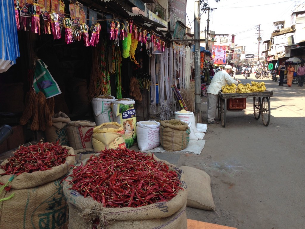 The spice market near Bhor Rajwada 