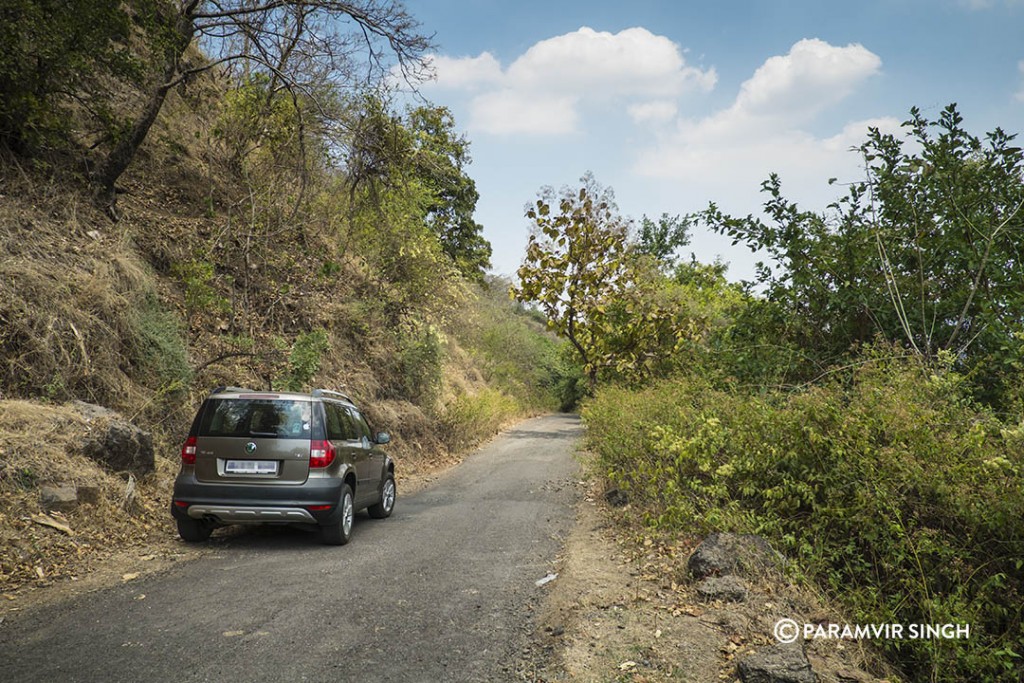 Way to Jambhulpada