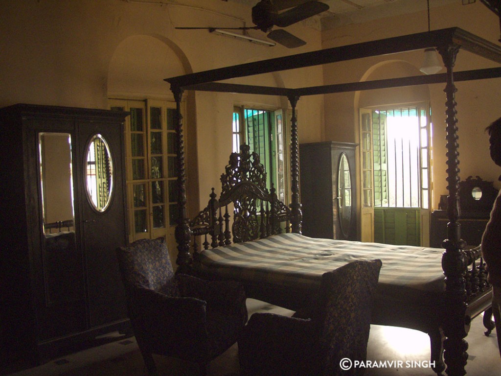 Four Poster bed in Kolkata Haveli