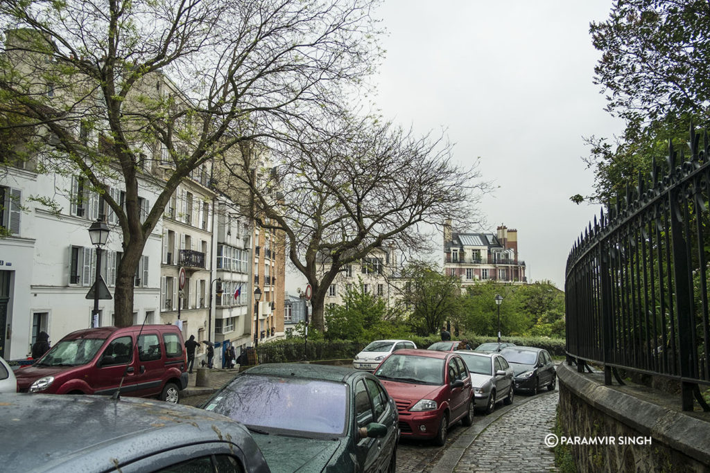 Drizzling at Montmartre in Paris.