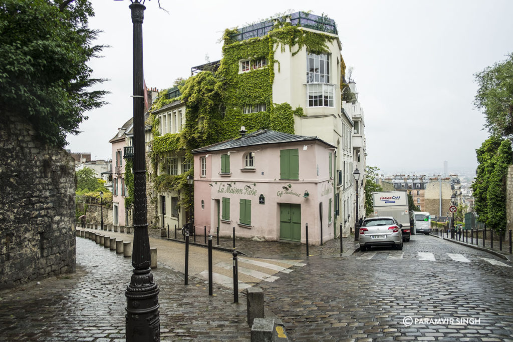 Walking in Paris