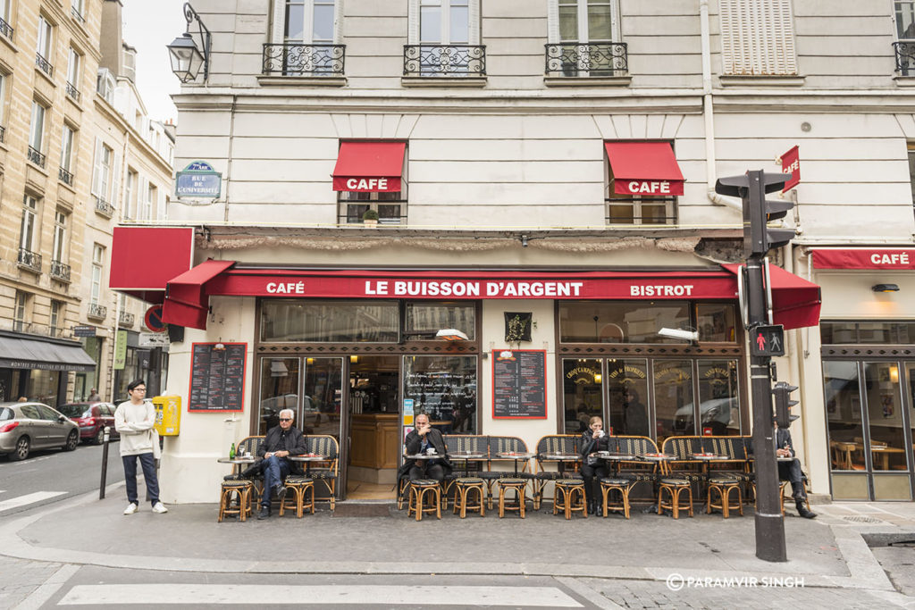 Cafe Le Buisson D'Argent in Paris