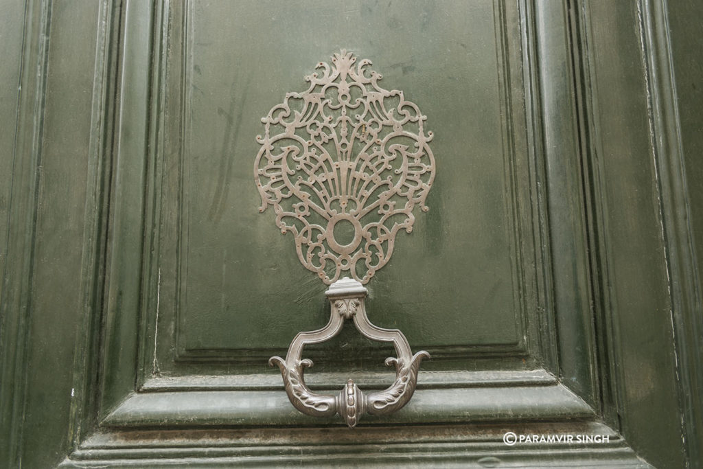 Ornamental door knob in Paris