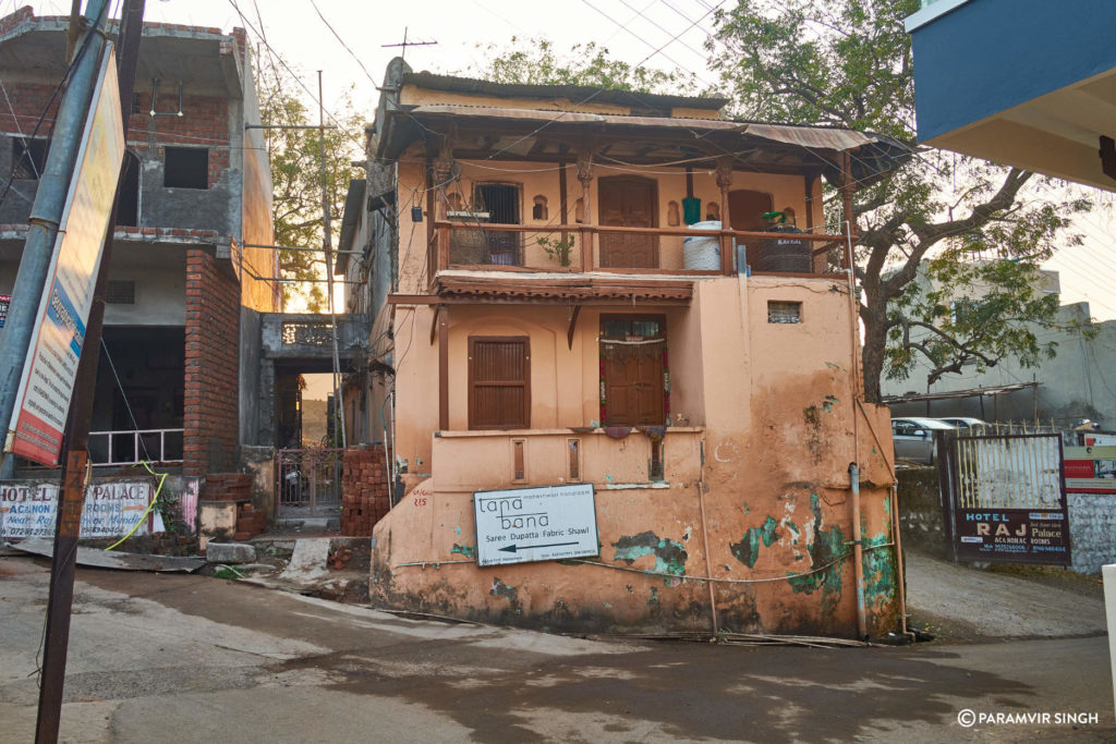 Lanes of Maheshwar Town